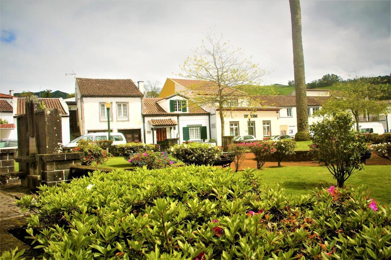 Bed and Breakfast Casa Inti / Inti House Furnas Фурнаш Екстер'єр фото